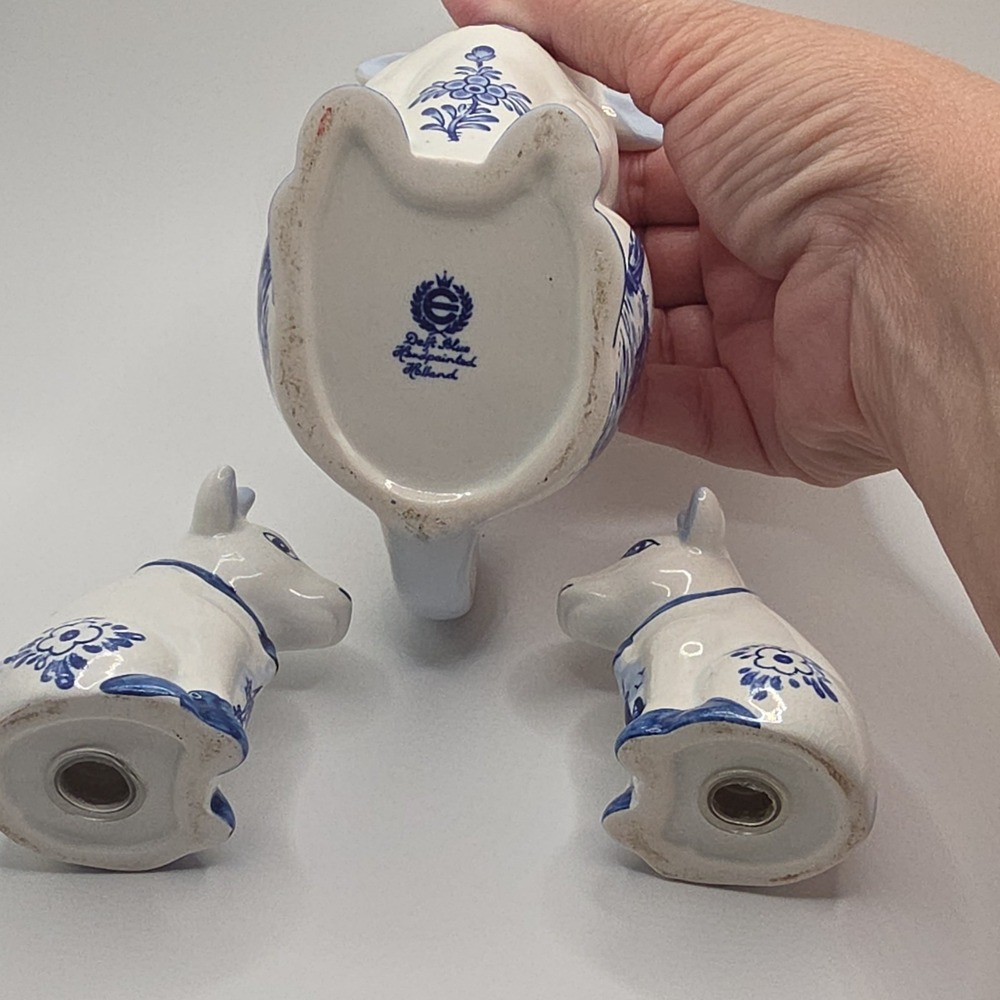 Delft Blue Porcelain Cow Creamer and Salt & Pepper Shakers Set - Picture 2 of 8